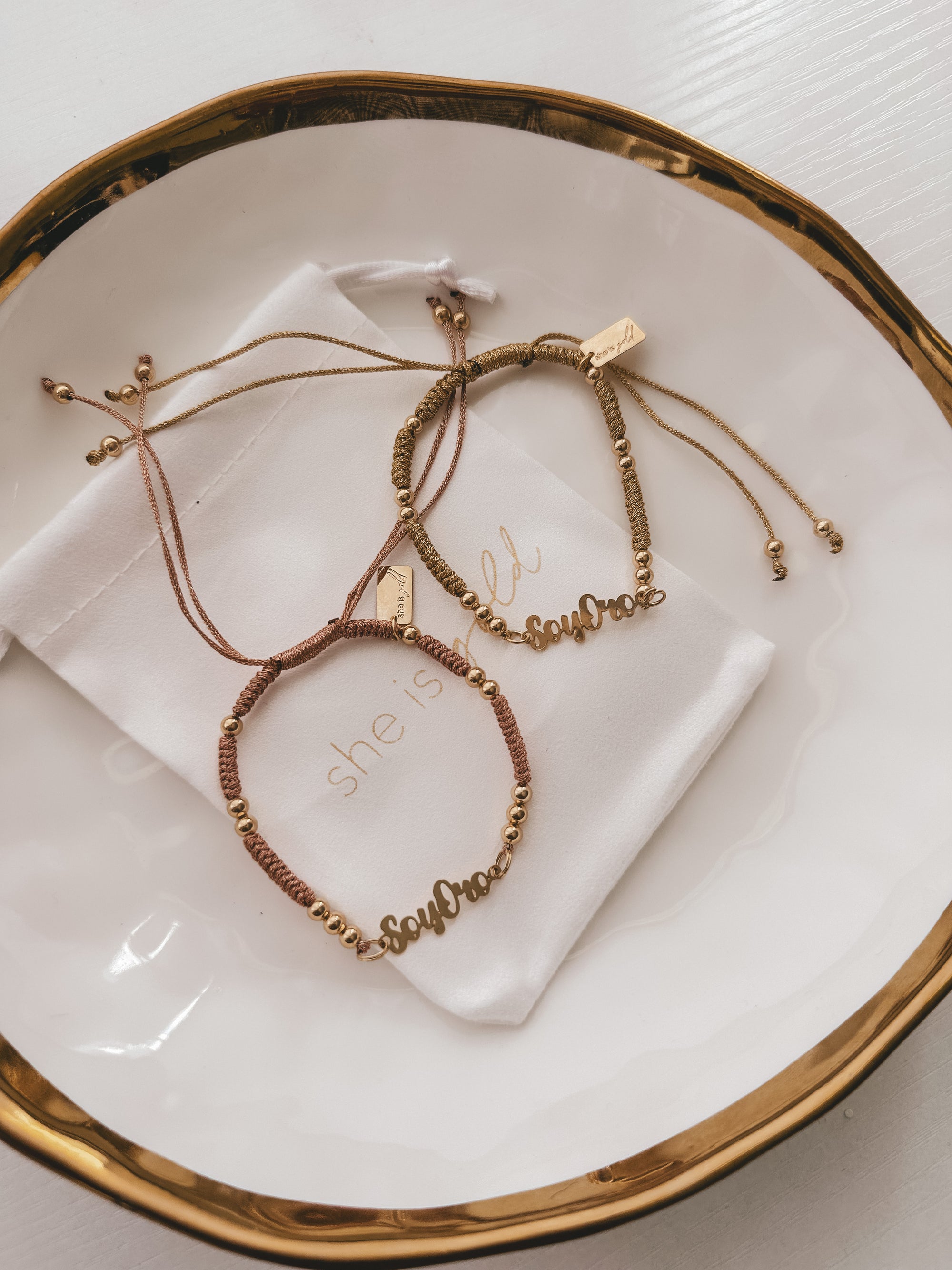 Soy Oro Neutral - Pulsera de la Amistad