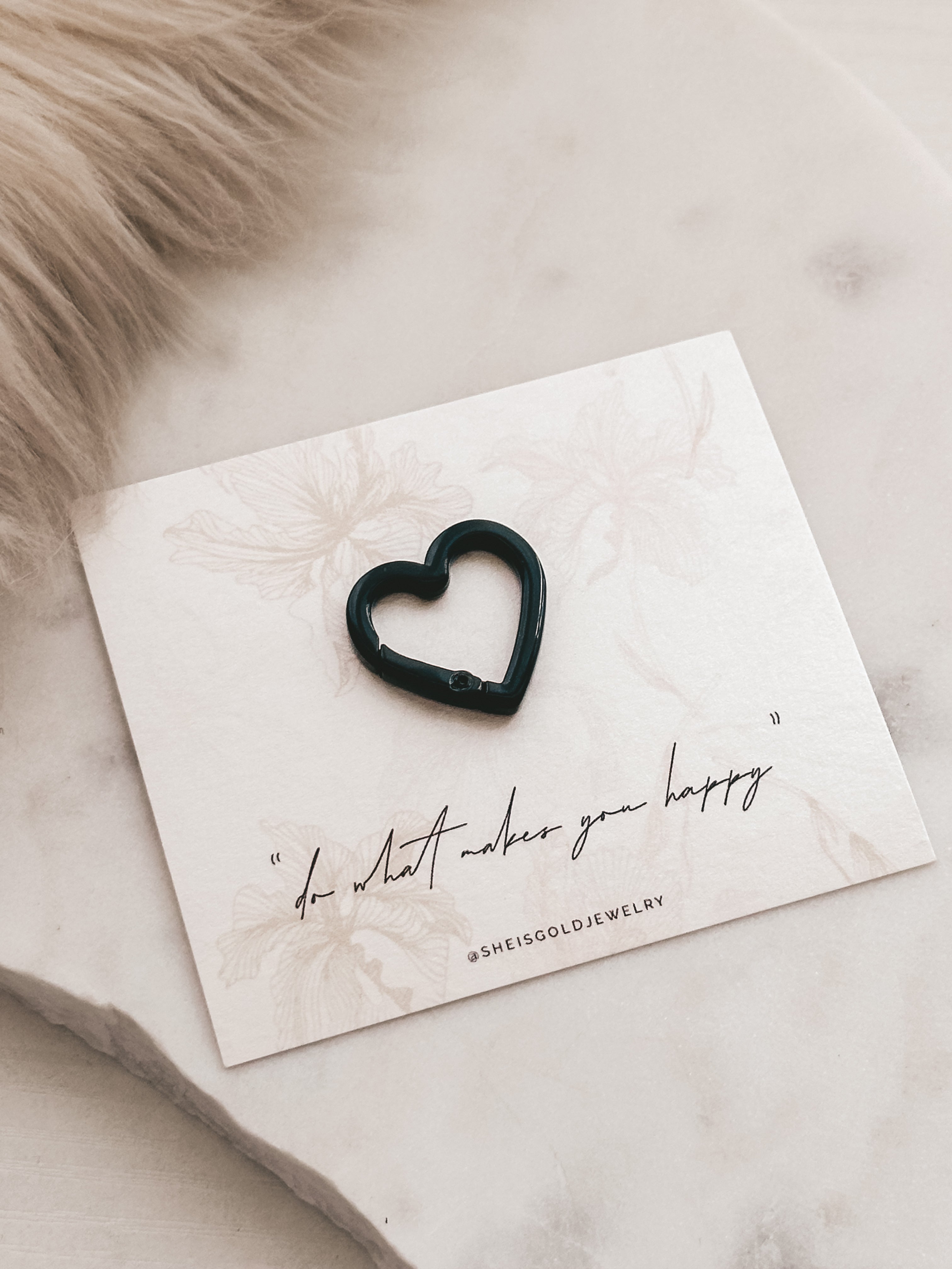 Black Heart Clasp