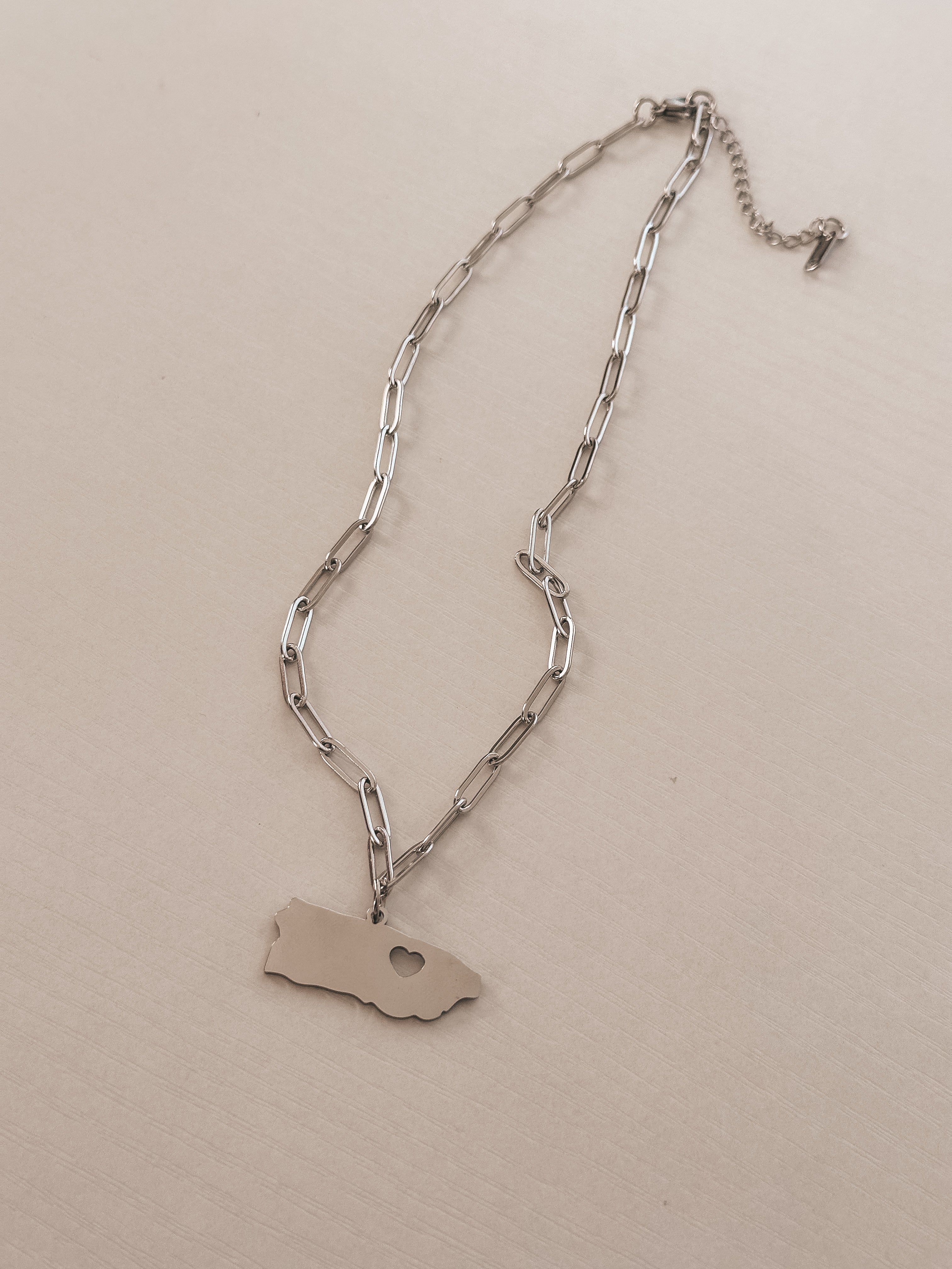Borikén - Puerto Rico Necklace Silver
