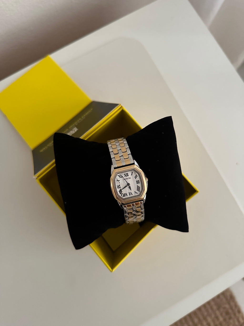 INVICTA -  Classy Two Tones Watch