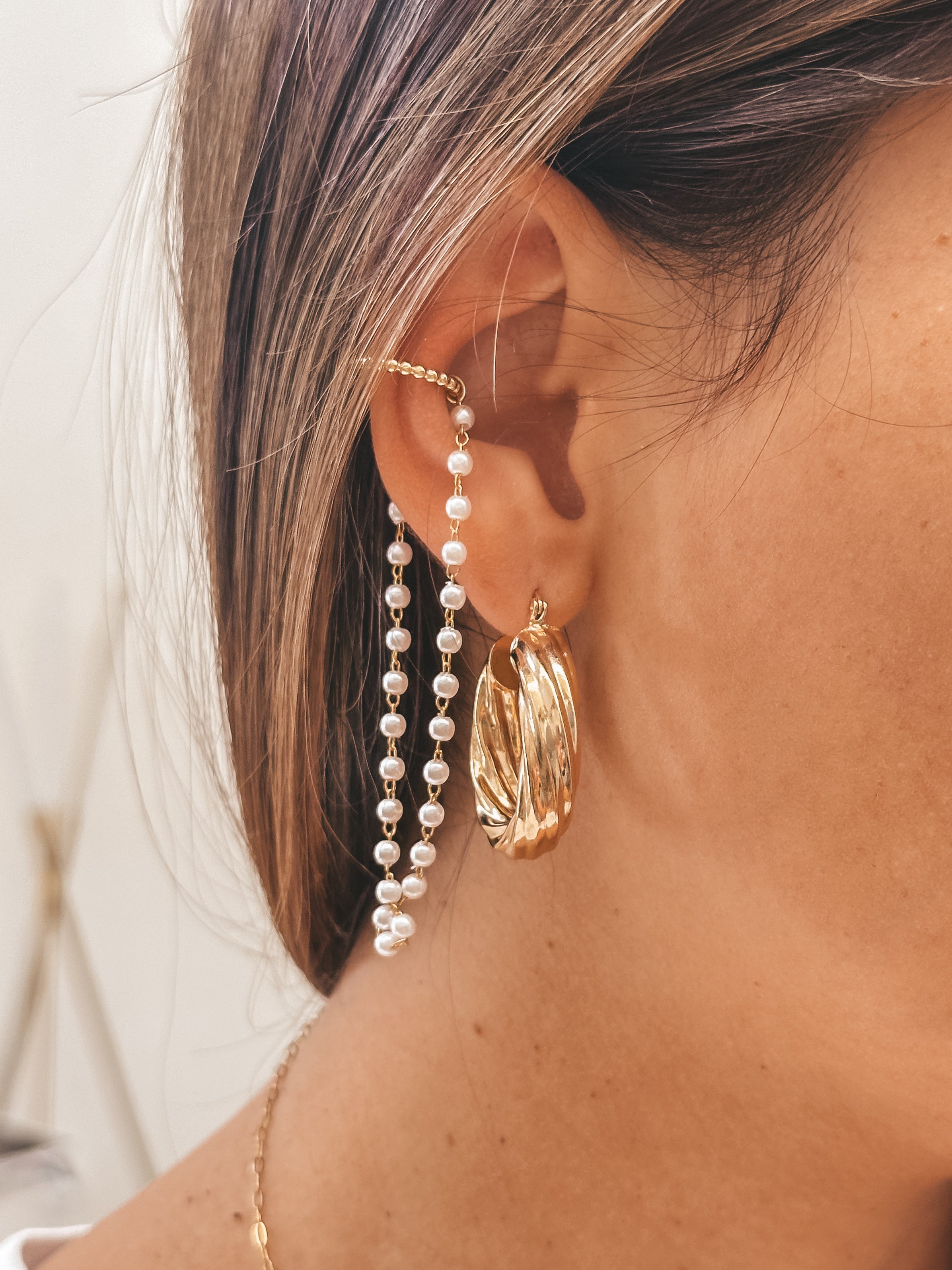 Pearled Dangling Ear Cuff