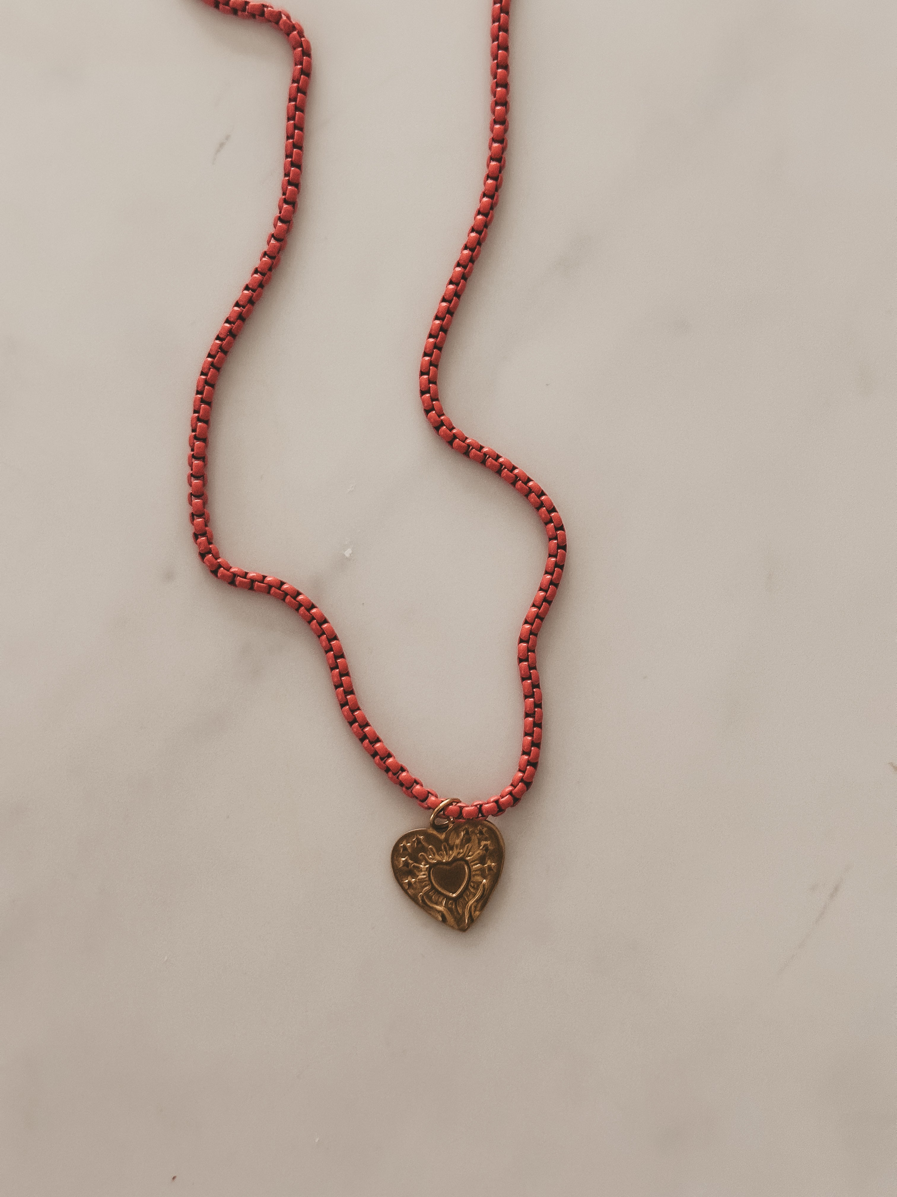Corazón Necklace