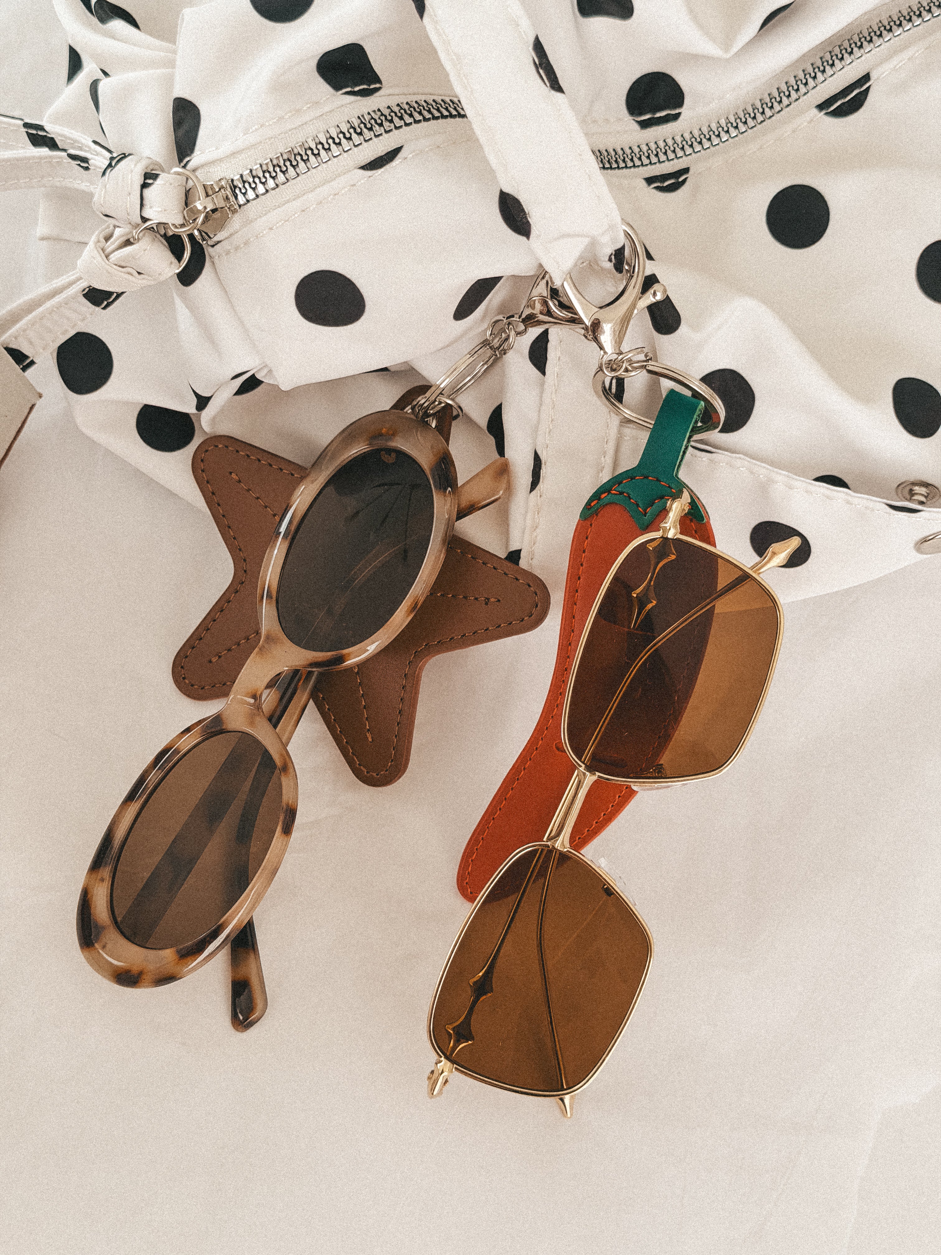 It Girl Sunglasses Holder + Bag Charm