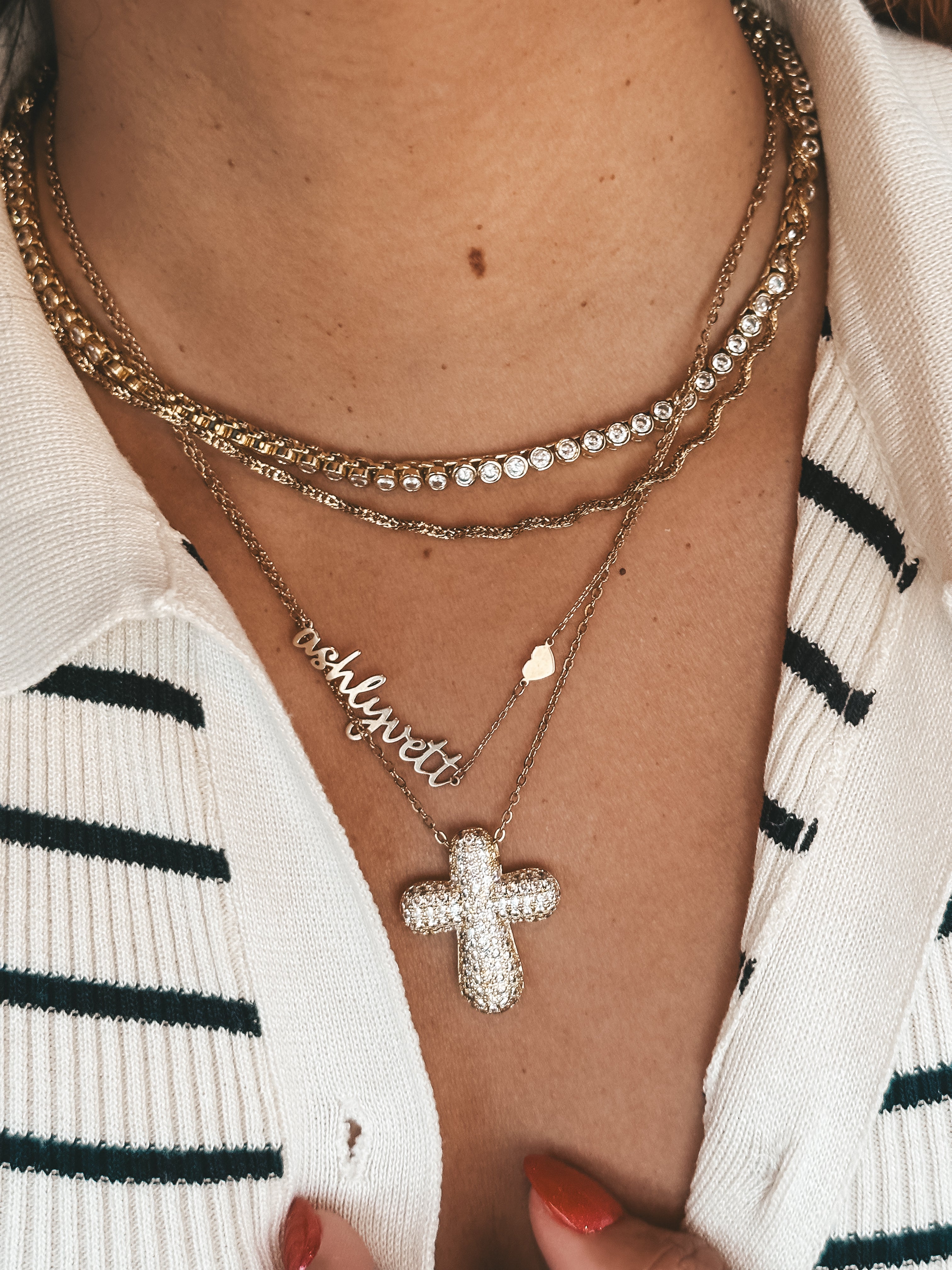 Lohan Iced Bubble Cross