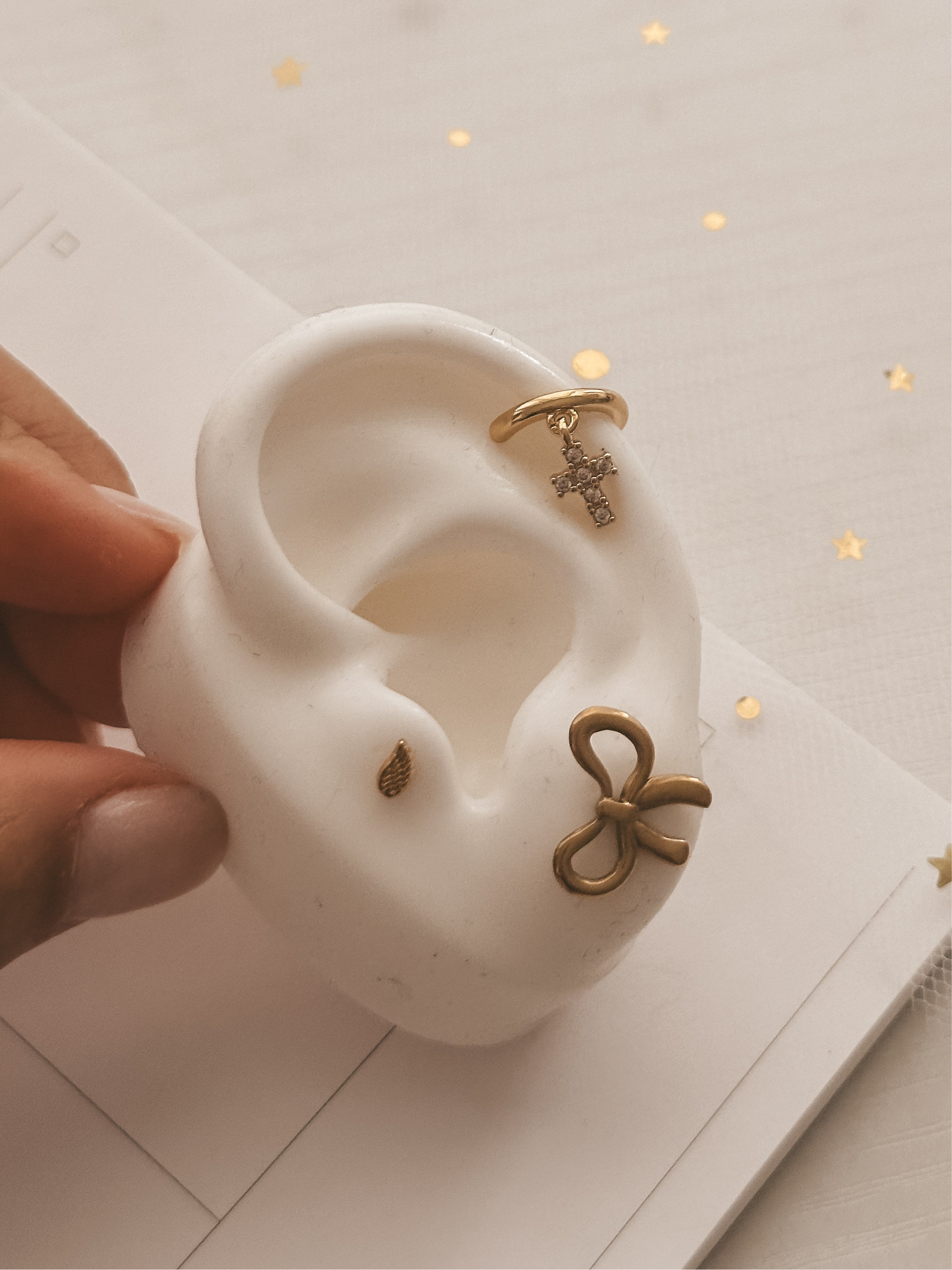 Mia Cross Ear Cuff