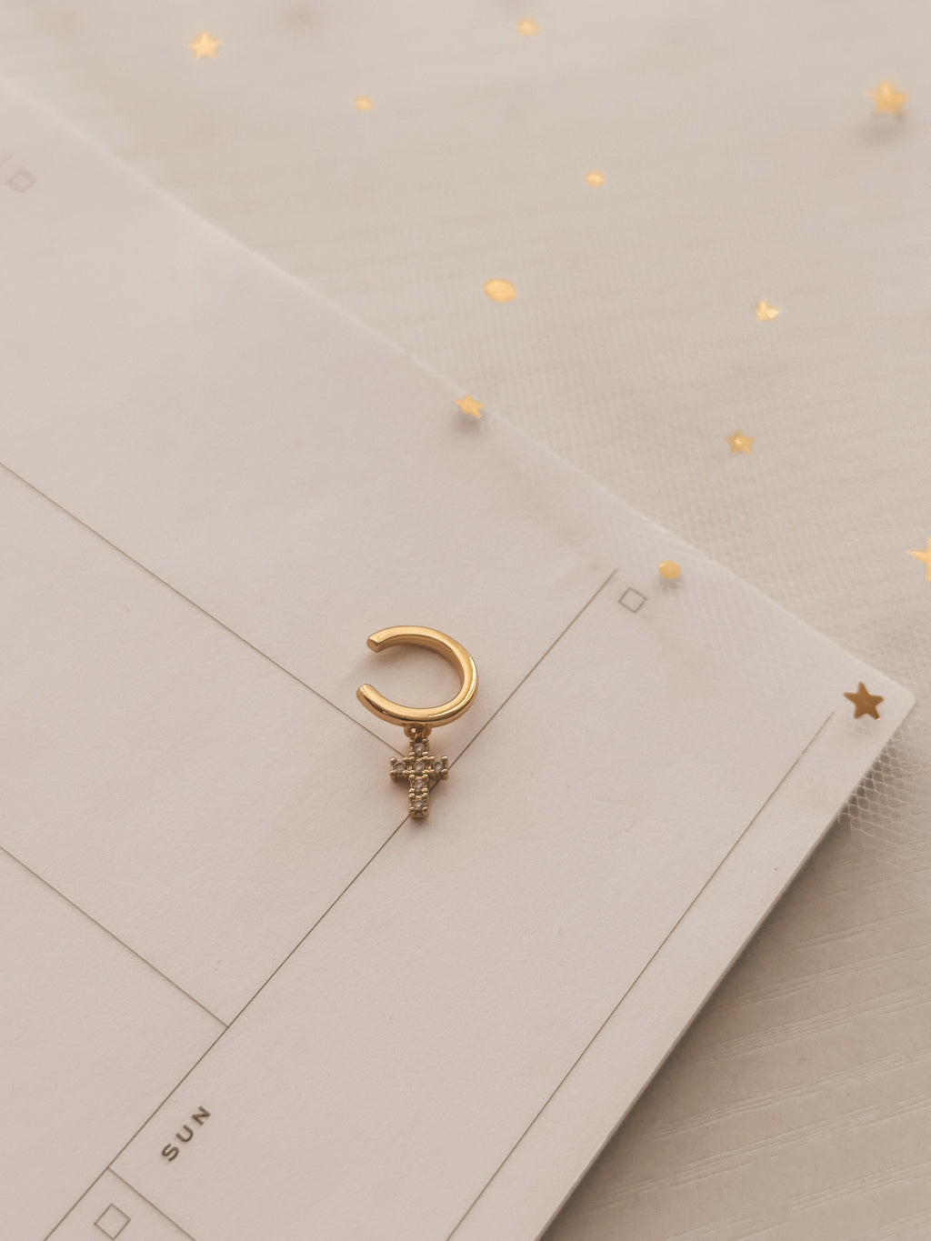 Mia Cross Ear Cuff