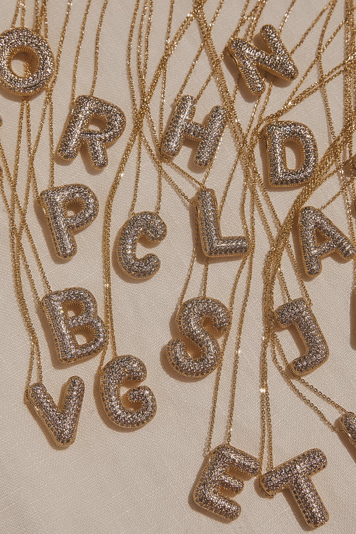 Bubble Initial Necklace | 𝑷𝒓𝒆-𝒐𝒓𝒅𝒆𝒓