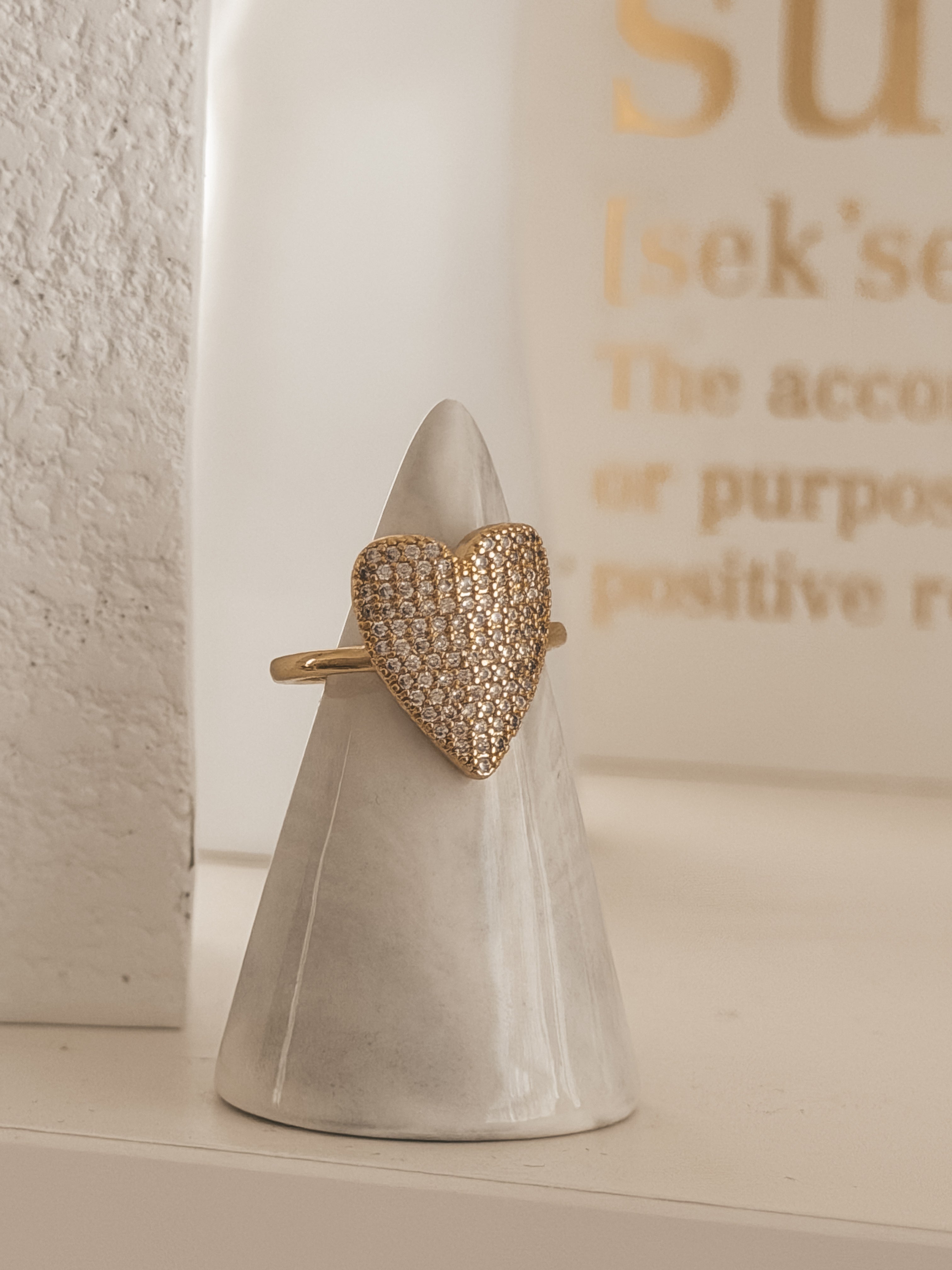 Dinoh Heart Ring