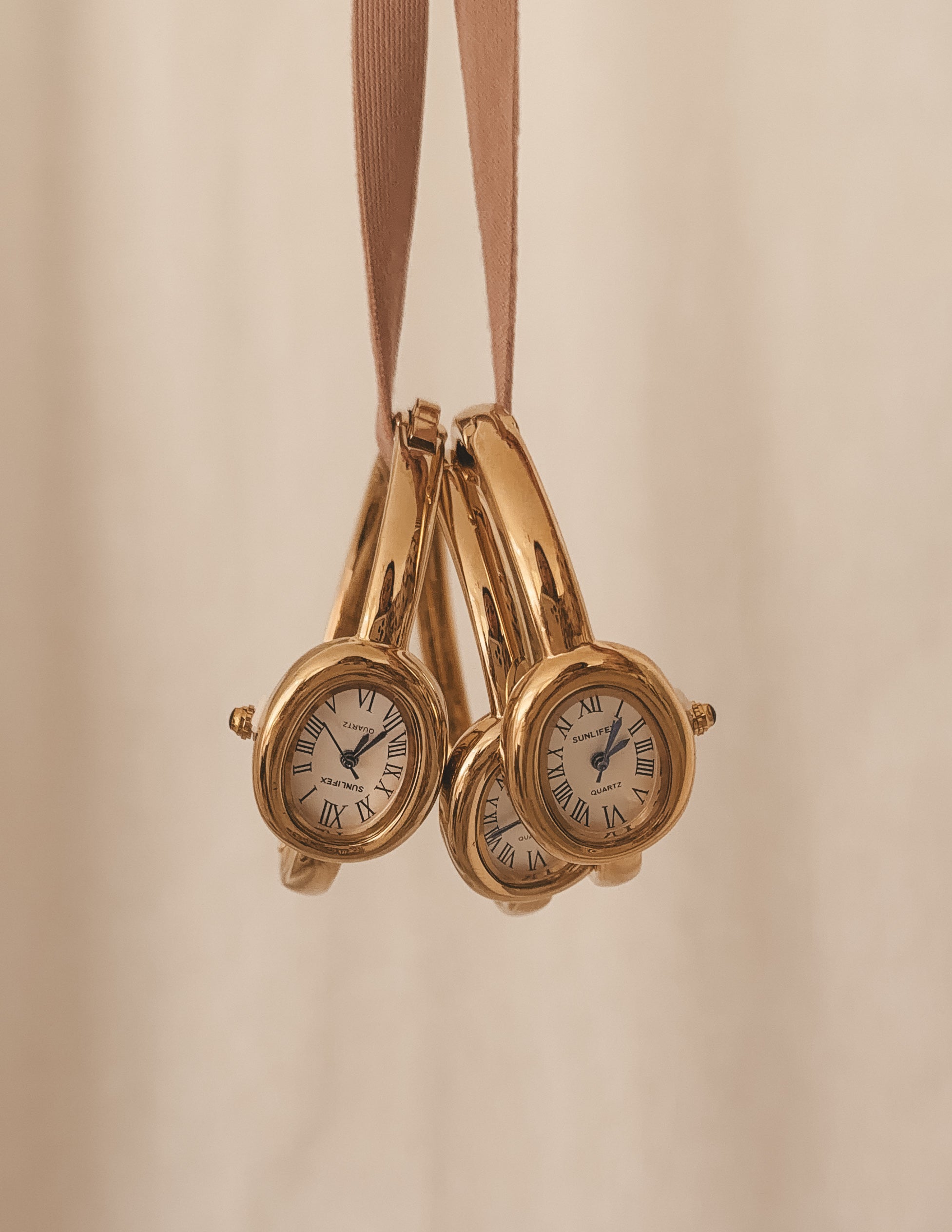 Old Money Bracelet Watch
