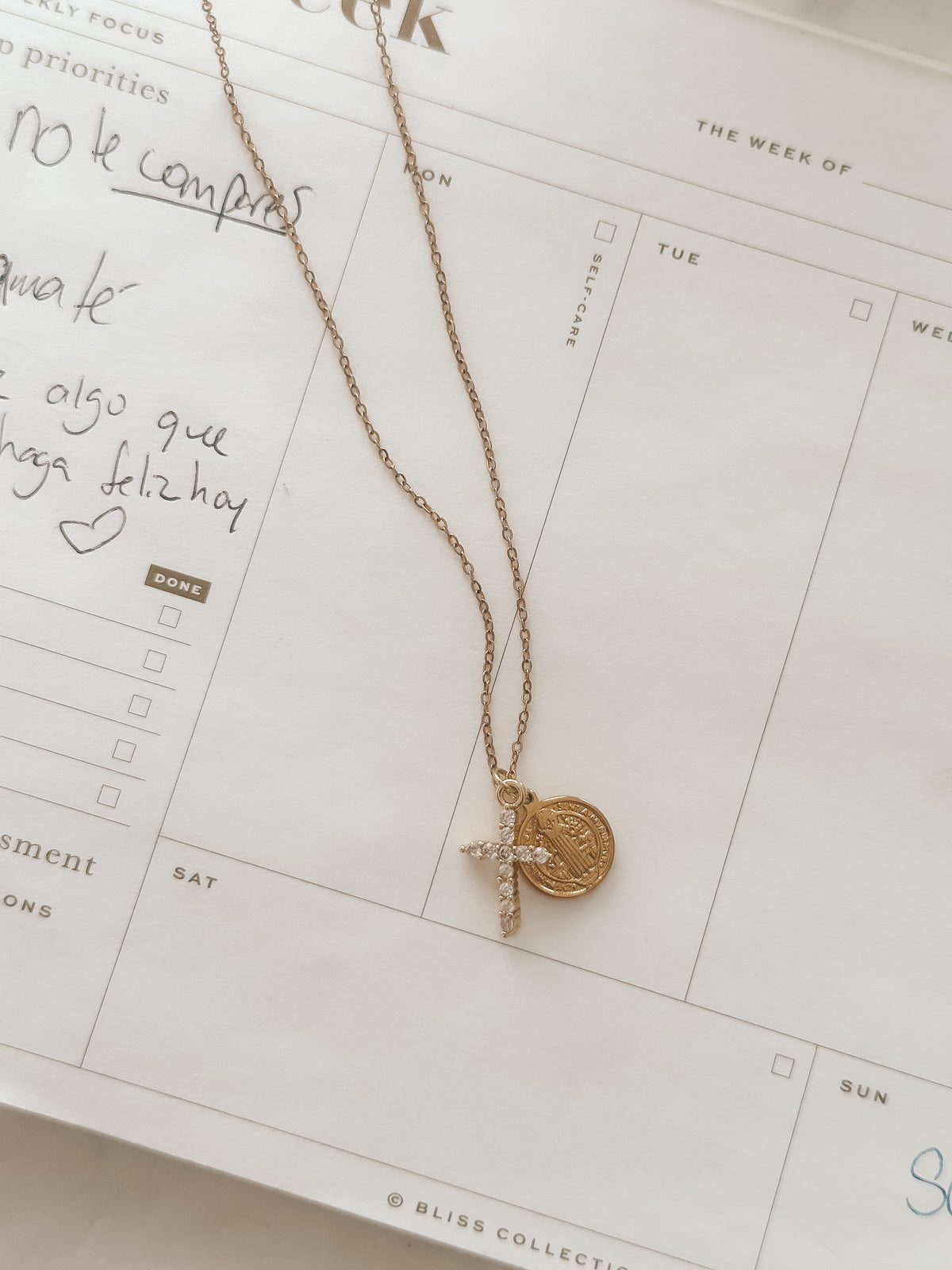 Protección Divina Necklace