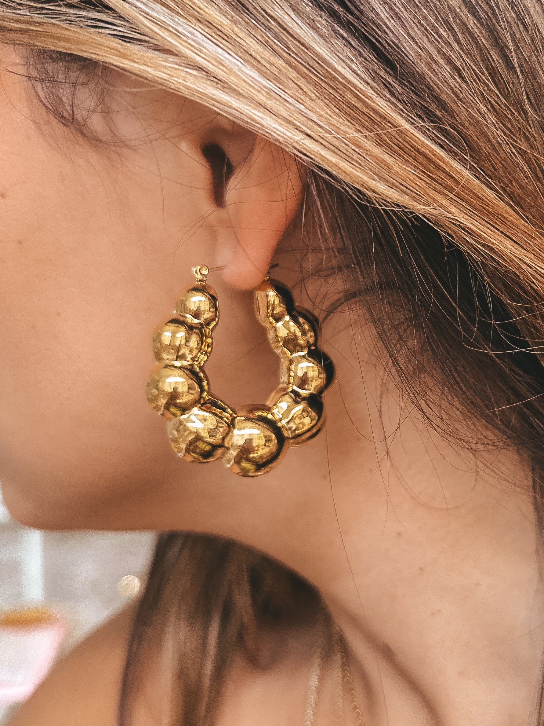 Rosalinda Hoops