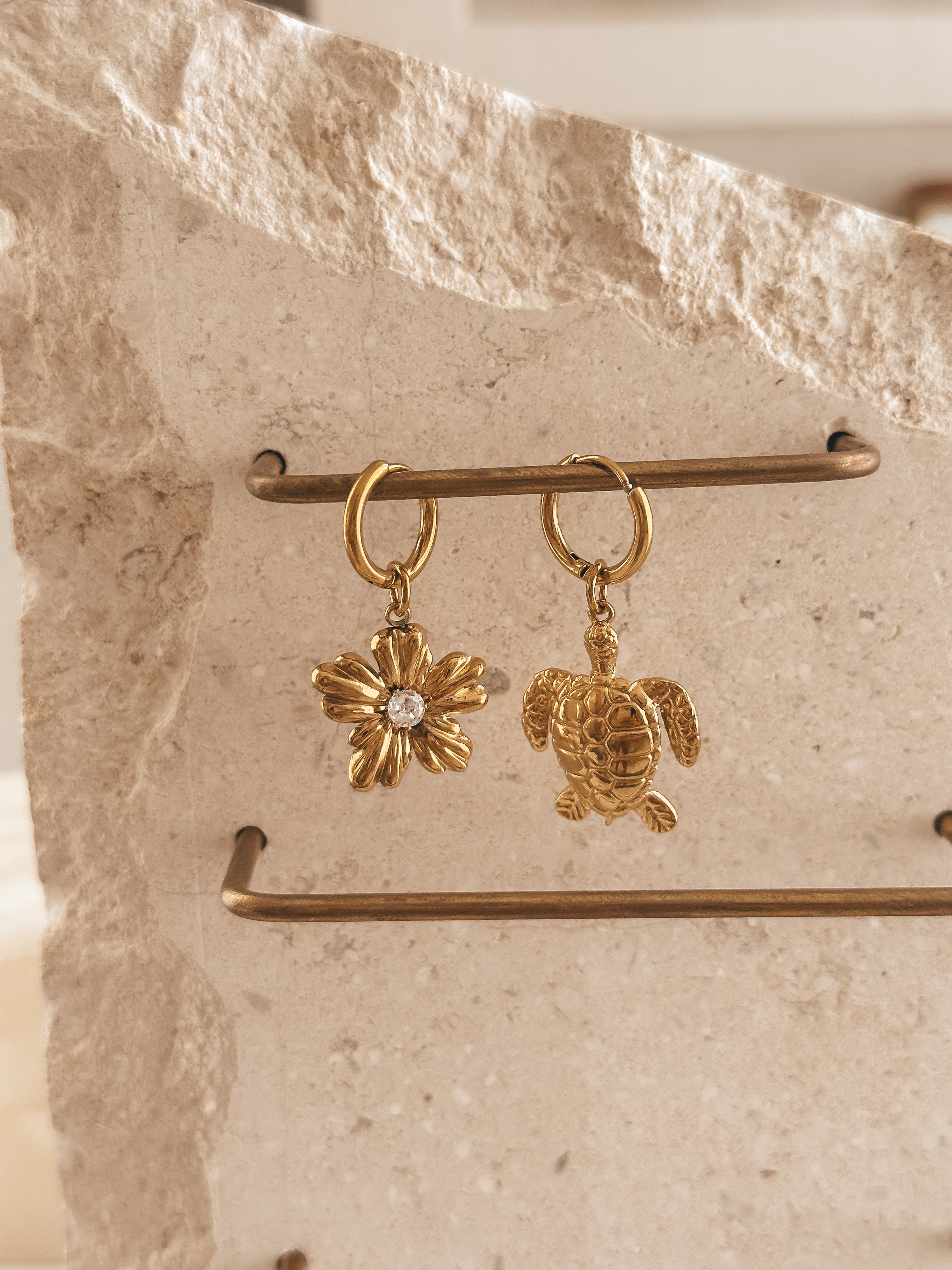 Isla Serena - Bikini Charm