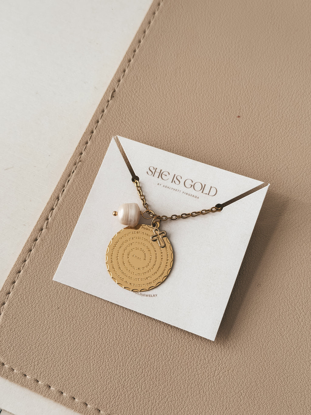 Padre Nuestro Collar