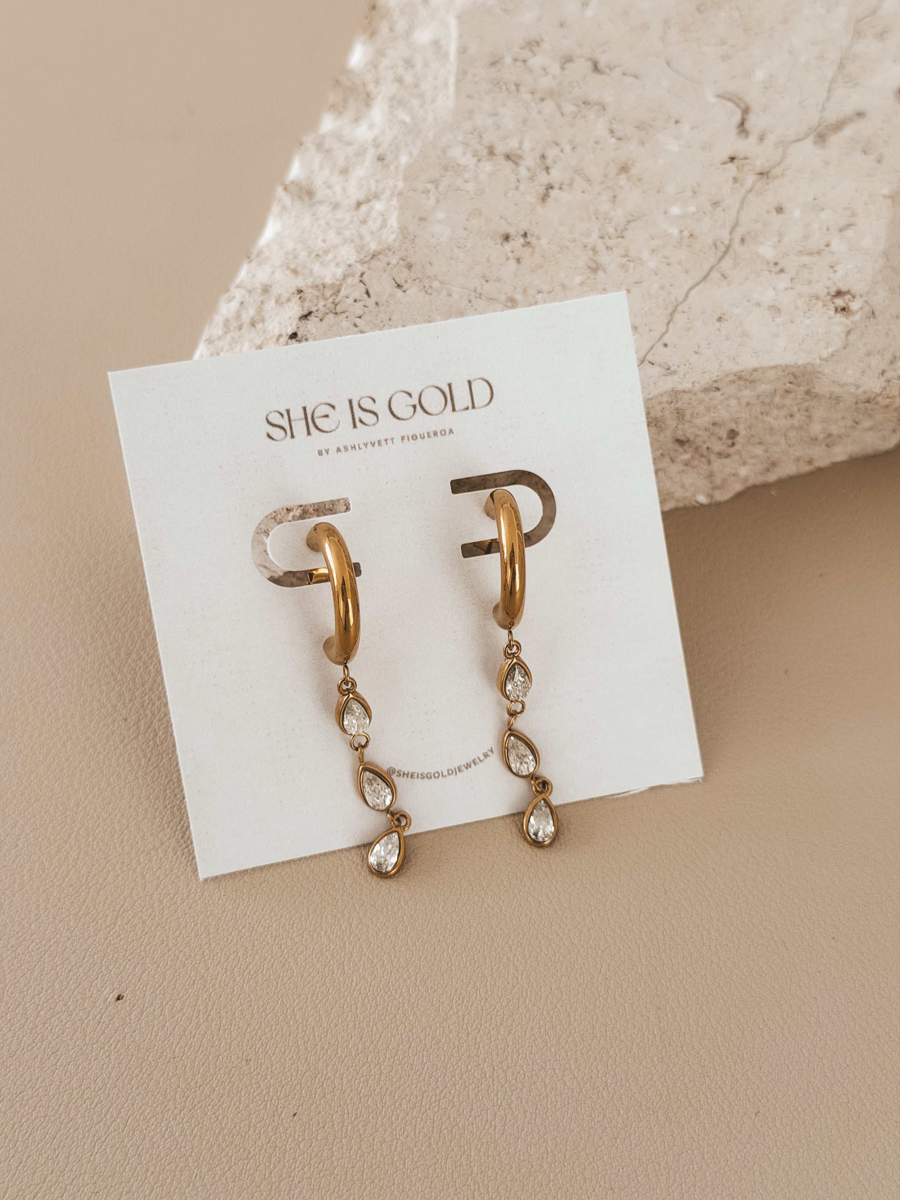 Lamara Earrings